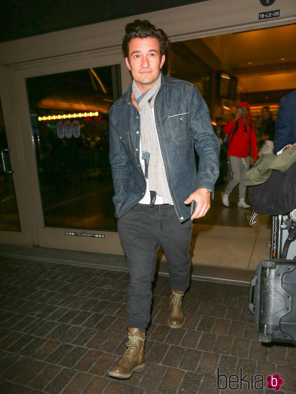 Orlando Bloom evita esconderse en su coincidencia con Katy Perry en el aeropuerto de Los Ángeles