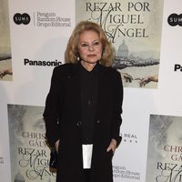 Mayra Gómez Kemp en la presentación del libro 'Reza por Miguel Ángel'