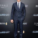 Miles Teller en el estreno 'La serie Divergente: Leal'