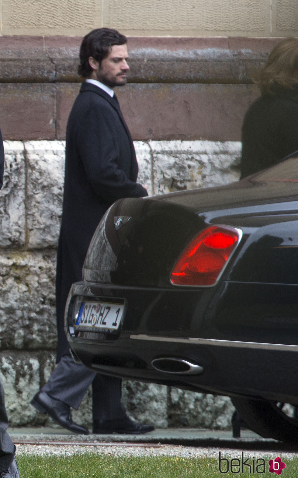 Carlos Felipe de Suecia en el funeral de Juan Jorge de Hohenzollern-Sigmaringen