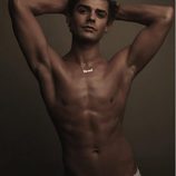 Garrett Clayton semidesnudo para la película 'King Cobra'