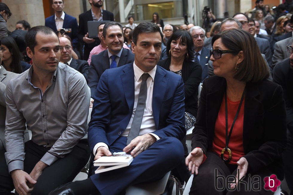 Pedro Sánchez en la presentación del libro 