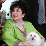 Elizabeth Taylor durante la presentación de 'Larry King Live' en la CNN