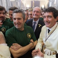 Antonio Banderas participando en las procesiones de la Semana Santa de Málaga 2016