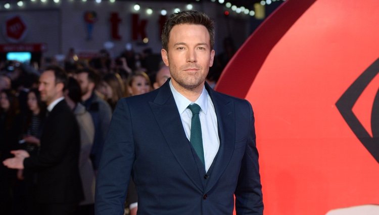 Ben Affleck en el estreno de la película 'Batman v Superman: El amanecer de la justicia' en Londres