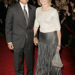 Olivia Newton-John y su novio Patrick McDermott