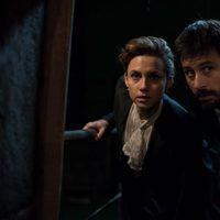 Aura Garrido y Hugo Silva en el capítulo 15 de 'El ministerio del tiempo'