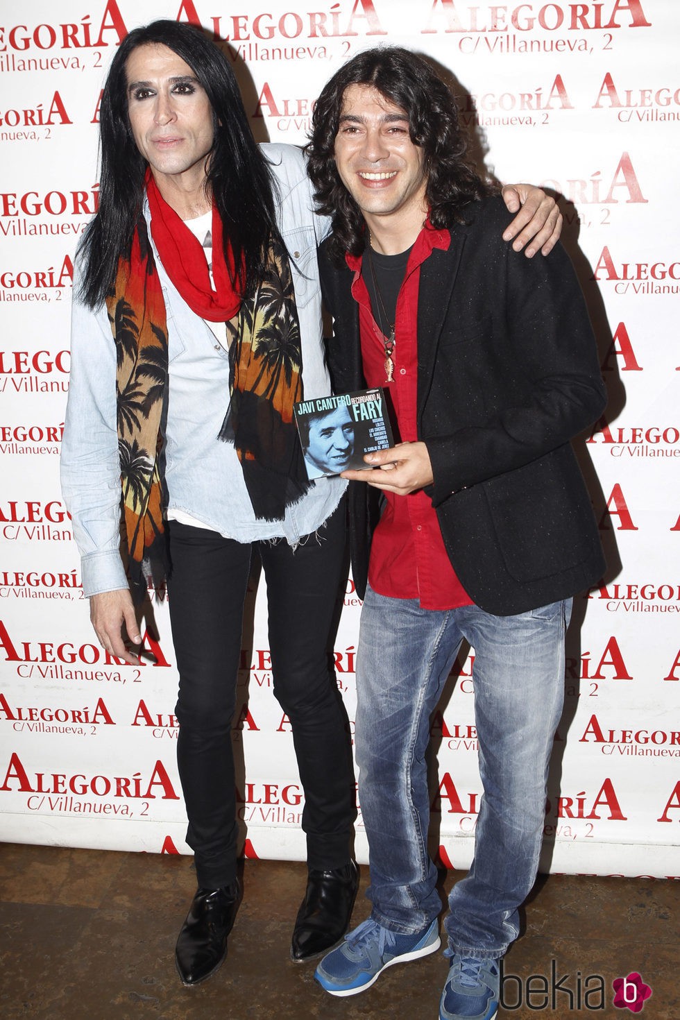 Mario Vaquerizo y Javi Cantero en la presentación del disco 'Recordando a El Fary'