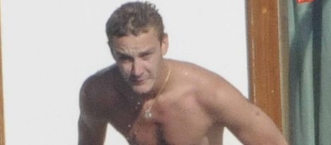 Pierre Casiraghi desnudo