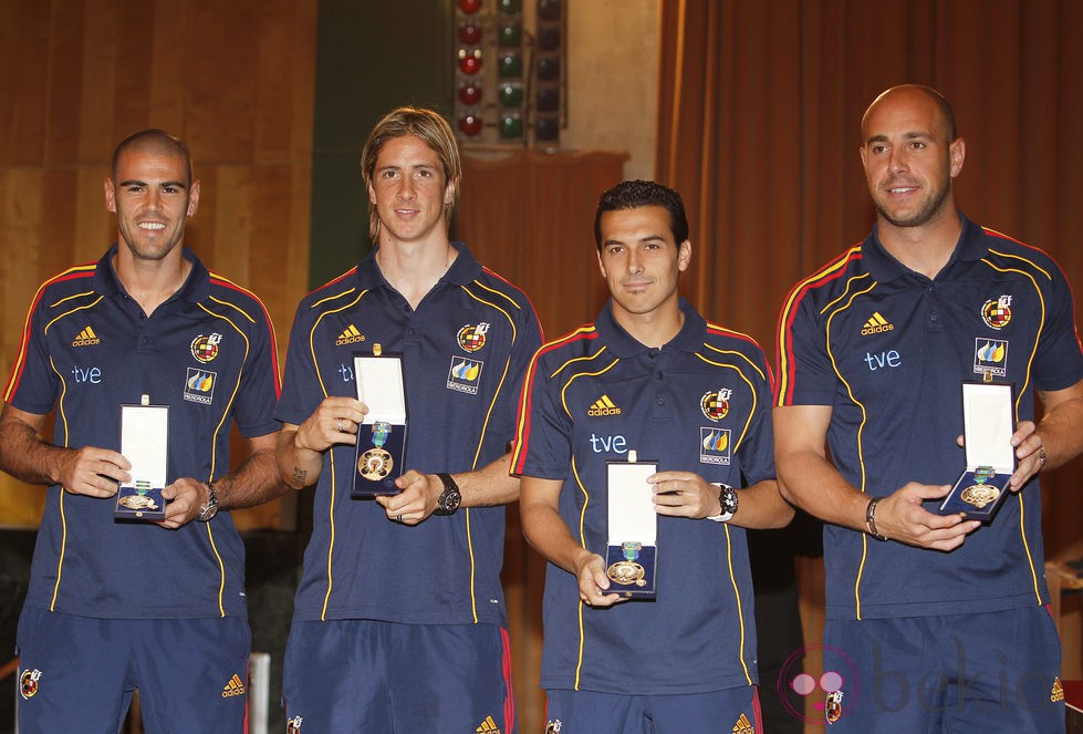 Víctor Valdés, Fernando Torres, Pedro González y Pepe Reina, Mérito Deportivo 2011