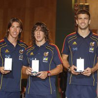 Sergio Ramos, Puyol, Piqué, Navas y Mata en la entrega de las distinciones al Mérito Deportivo