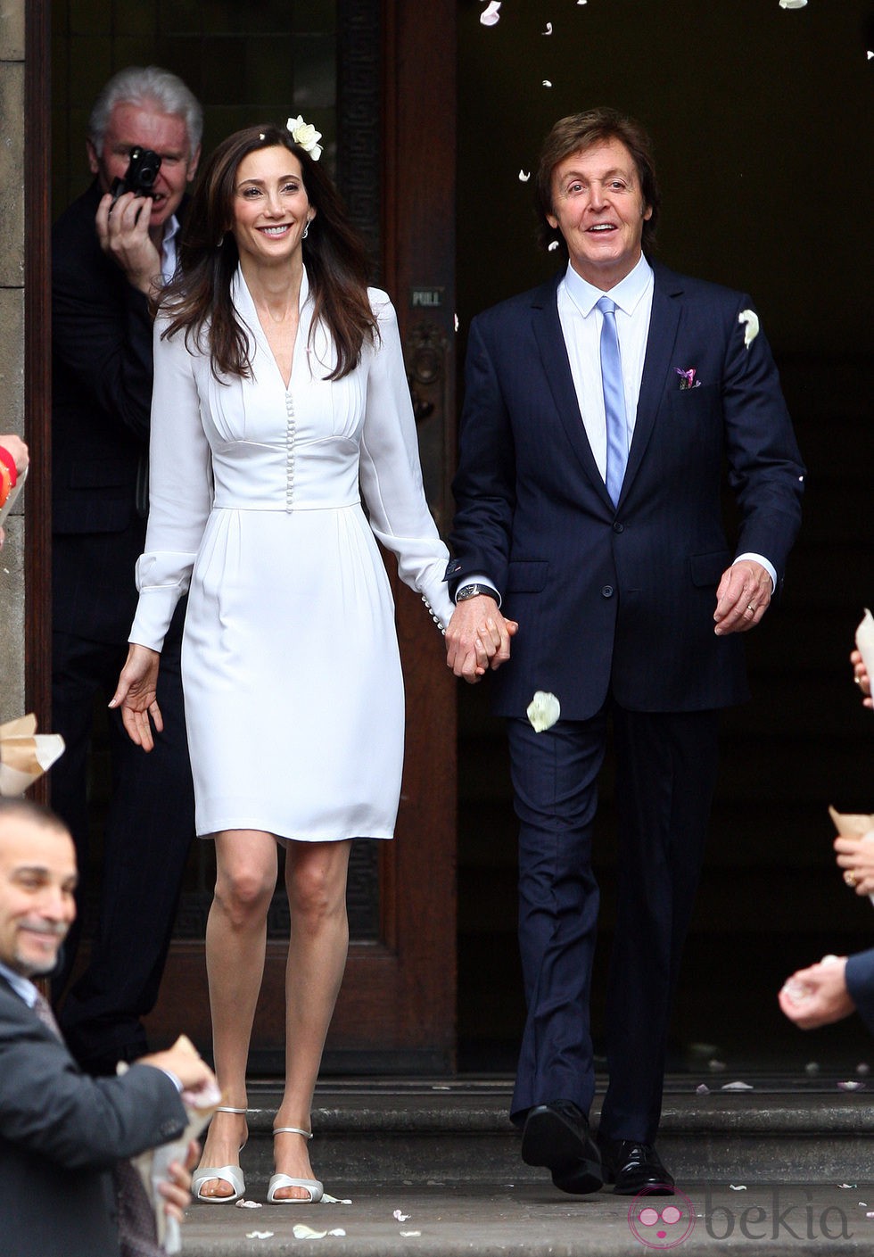 Paul McCartney y Nancy Shevell a la salida de la Iglesia