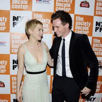 Eddie Redmayne y Michelle Williams en el estreno de 'My Week With Marilyn' en Nueva York