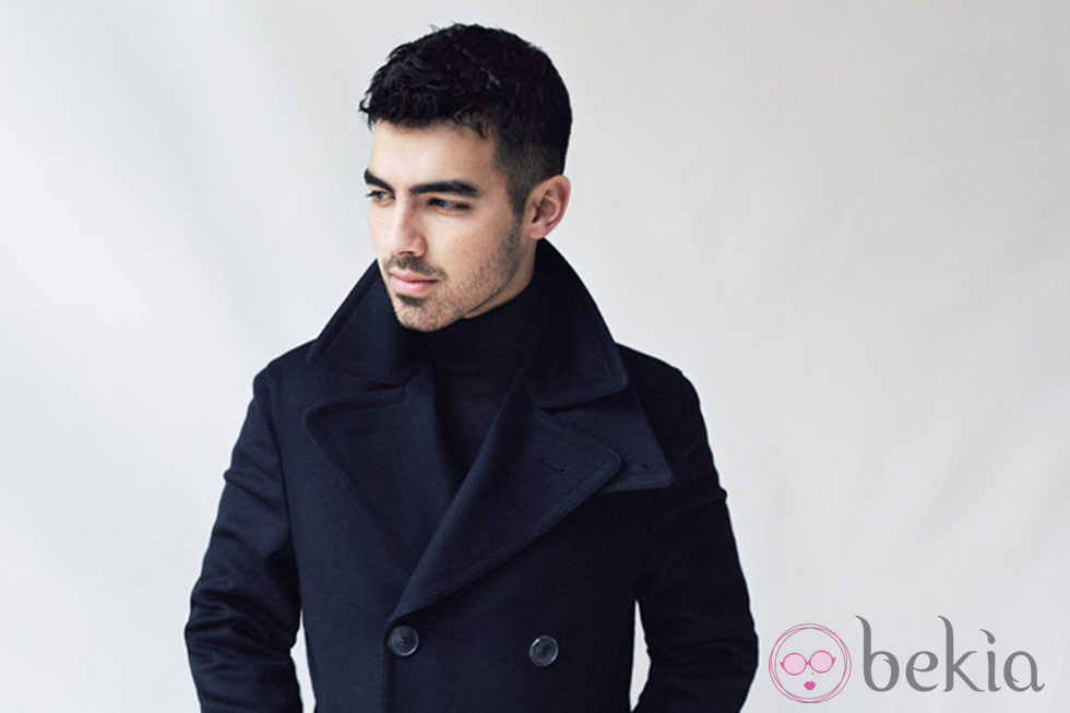 Joe Jonas inicia su carrera en solitario