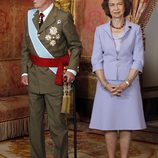 Los Reyes Juan Carlos y Sofía en el Palacio Real el Día de la Hispanidad