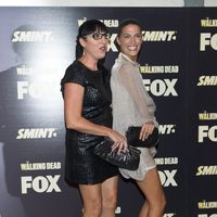 Rossy de Palma y Laura Sánchez en la presentación de la segunda temporada de 'The walking dead'