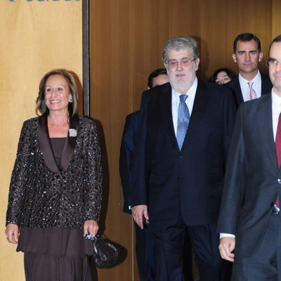 Los Príncipes de Asturias presiden los Premios Planeta 2011