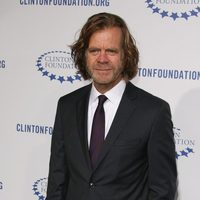 William H Macy en la fiesta de la Fundación Clinton