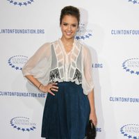 Jessica Alba en la fiesta de la Fundación Clinton