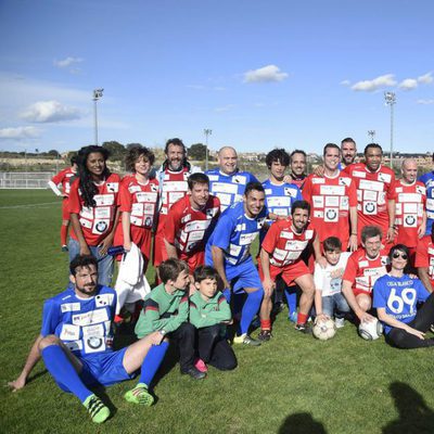 Famosos en el Partido Solidario del Orfanato de Malabo