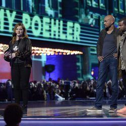 Amy Poehler recogiendo su Premio MTV Movie Awards 2016 