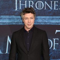 Aidan Gillen en la premiere de la sexta temporada de 'Juego de Tronos'