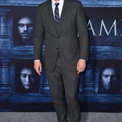 Nikolaj Coster-Waldau en la premiere de la sexta temporada de 'Juego de Tronos'