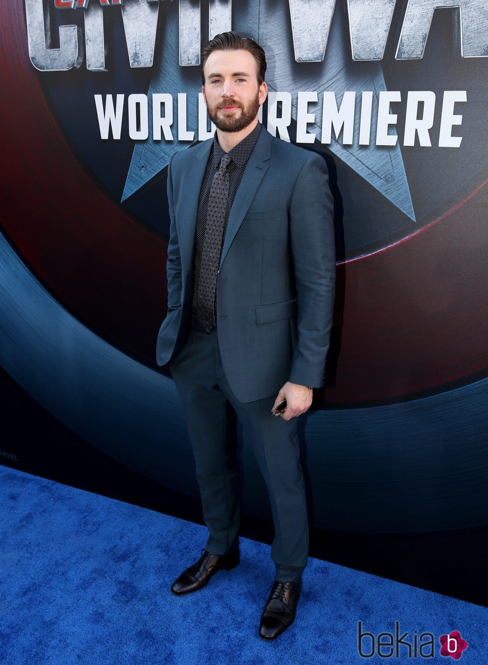 Chris Evans en el estreno de 'Capitán América: Civil War'