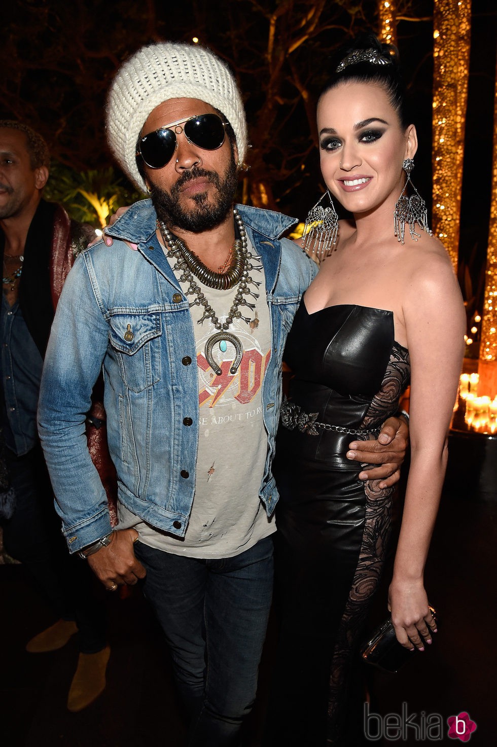 Katy Perry y Lenny Kravitz en la gala benéfica de la Fundación Parker en Los Ángeles