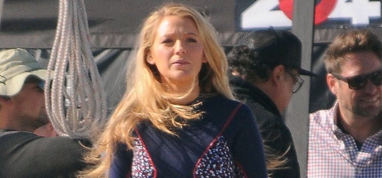 Blake Lively en el rodaje de 'The Shallows' tras conocer su segundo embarazo