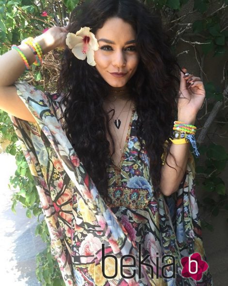 Vanessa Hudgens en el festival de Coachella 2016