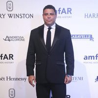 Ronaldo en la Gala amfAR 2016 de Sao Paulo