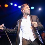 Ricky Martin actuando en la Gala amfAR 2016 de Sao Paulo