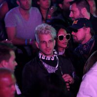 Leonardo DiCaprio y Rihanna en el festival de Coachella 2016