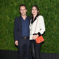 Alessandro Nivola y Emily Mortimer en la cena de Chanel en el Festival de Tribeca 2016 en Nueva York