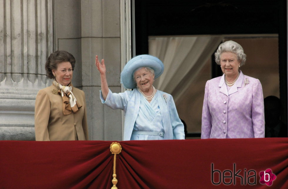 La Princesa Margarita, la Reina Madre y la Reina Isabel II