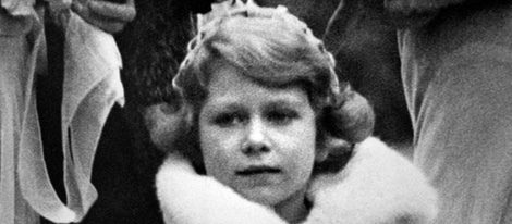 La Reina Isabel cuando era niña