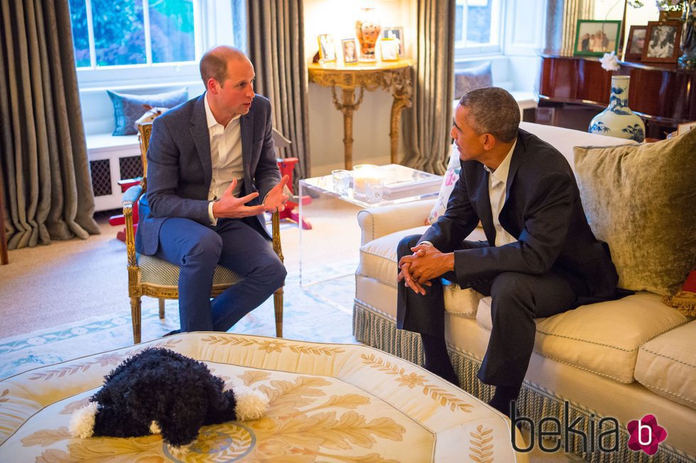 El Príncipe Guillermo con Barack Obama en Kensington Palace