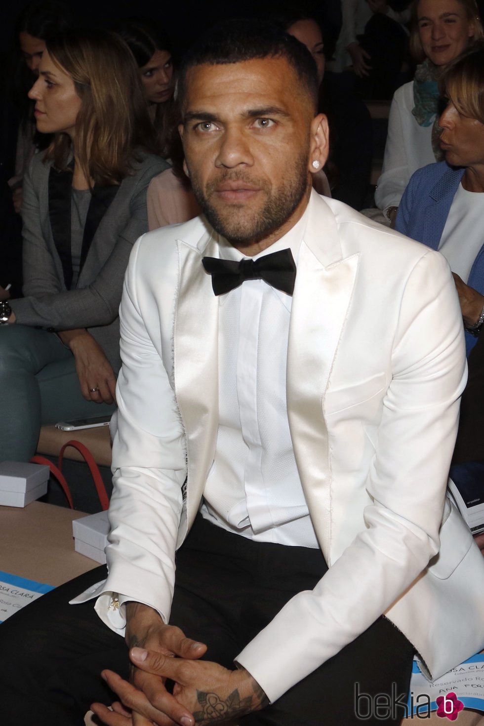 Dani Alves en el desfile de Rosa Clará en Barcelona Bridal Fashion Week 2016