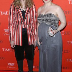 Mia Farrow y Dylan Farrow en la fiesta organizada por la revista Time en Nueva York