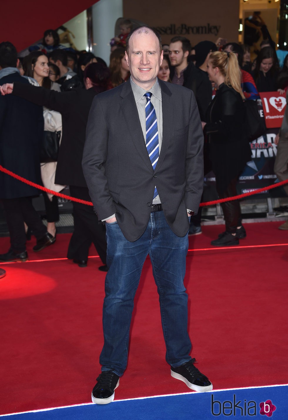 Kevin Feige en la premiere de la película 'Capitán América: Civil War' en Londres