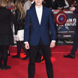 Tom Holland en la premiere de la película 'Capitán América: Civil War' en Londres