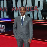 Anthony Mackie en la premiere de la película 'Capitán América: Civil War' en Londres