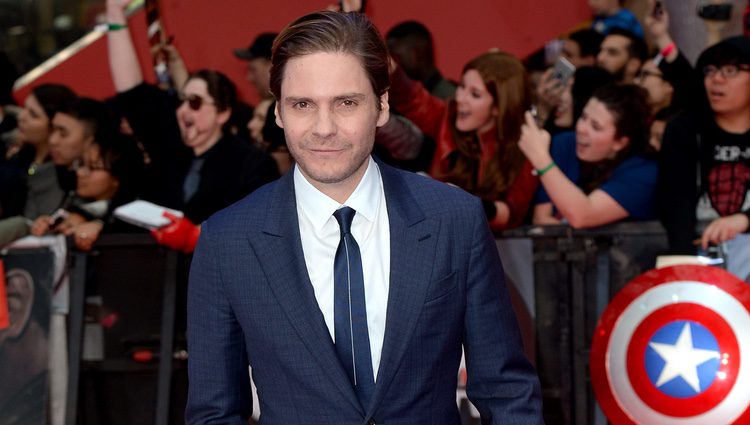 Daniel Brühl en la premiere de la película 'Capitán América: Civil War' en Londres