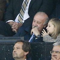 La Princesa Leonor hablando con Vicente del Bosque en la semifinal de la Champions 2016