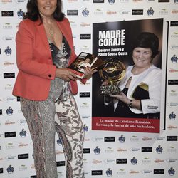 Dolores Aveiro en la presentación de su libro 'Madre coraje' en Madrid