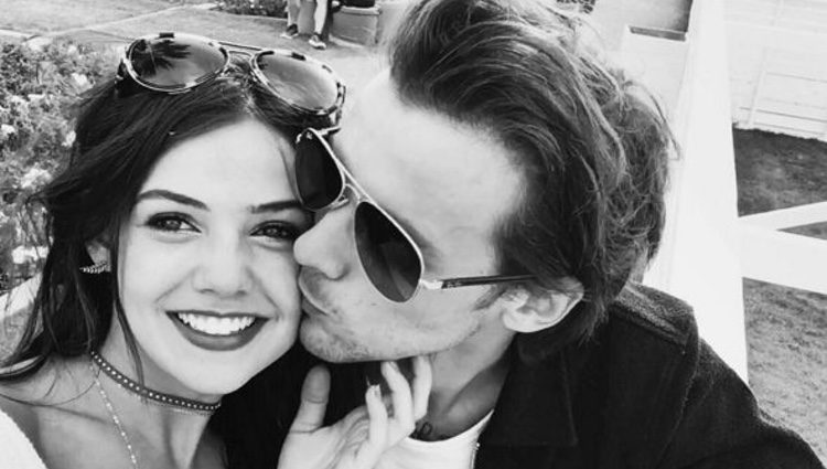 Louis Tomlinson y Danielle Campbell