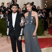 Zayn Malik y Gigi Hadid en la Gala del MET 2016