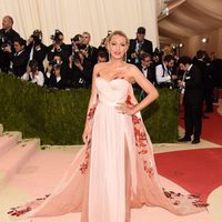 Blake Lively en la Gala del MET 2016