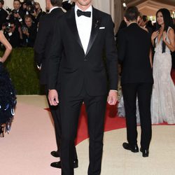 Alexander Skarsgård en la Gala Met 2016